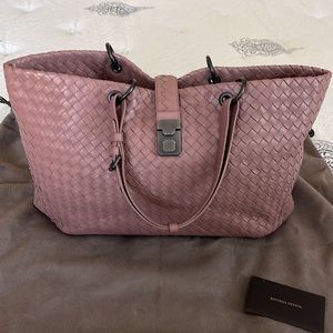 Authentic Bottega Veneta tote bag
